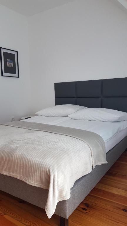 Pokoje u Honi, Pobierowo