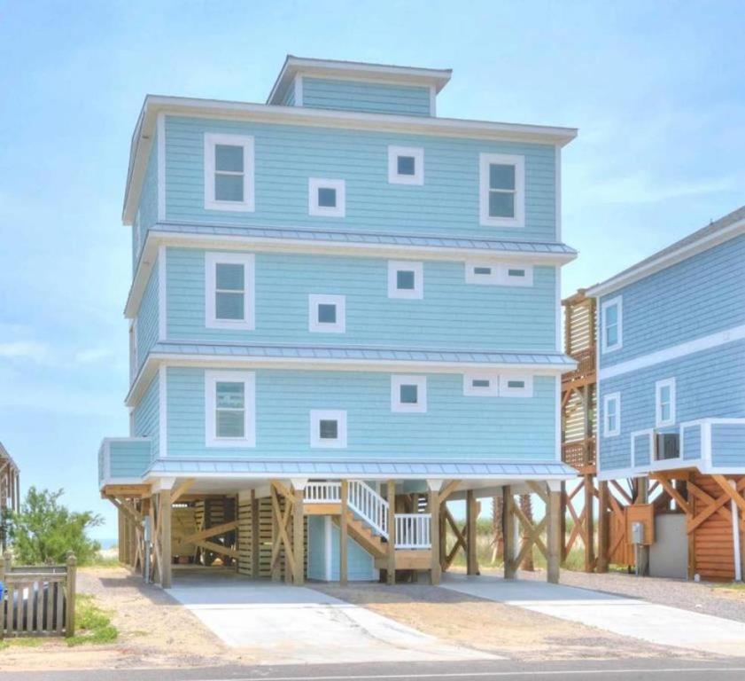 Drift Away, Oak Island