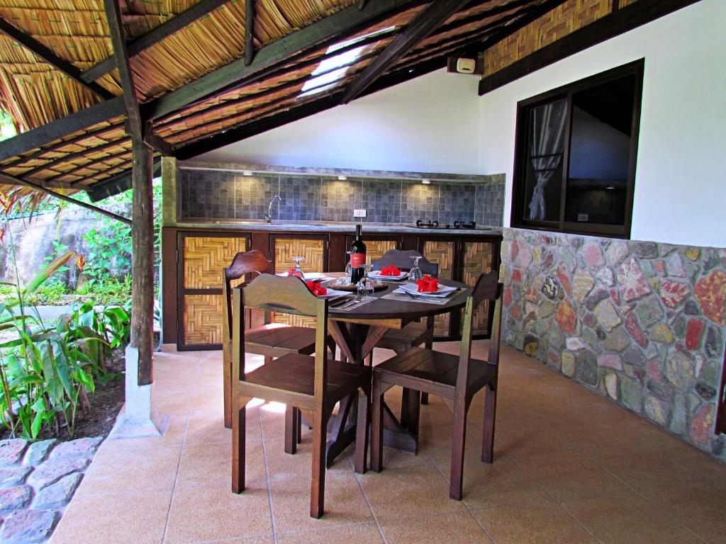 Flower Power Village