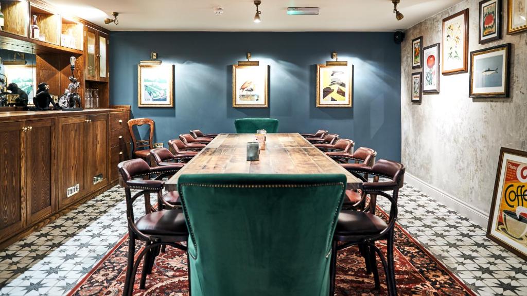 The Wellington Arms photo
