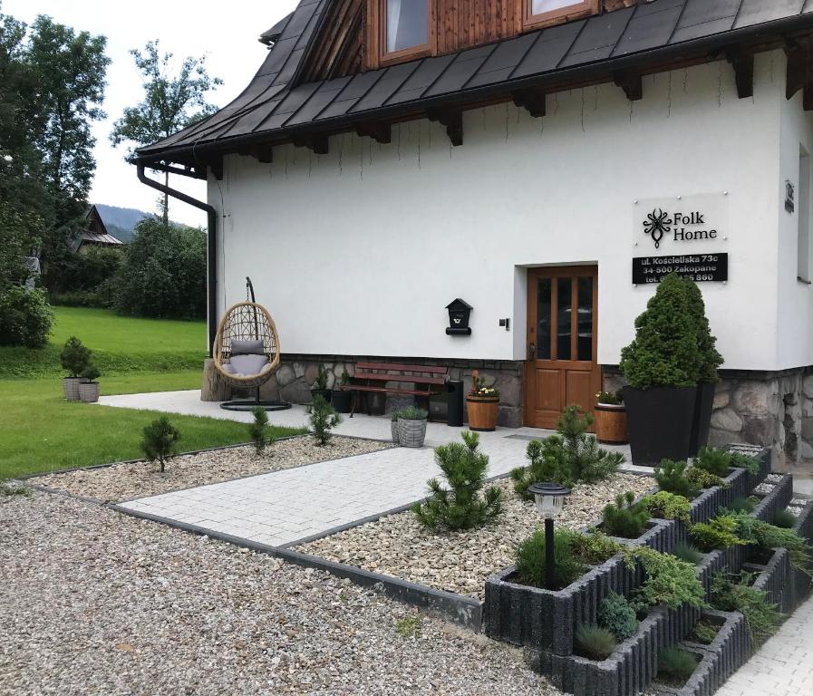 Folk Home photo