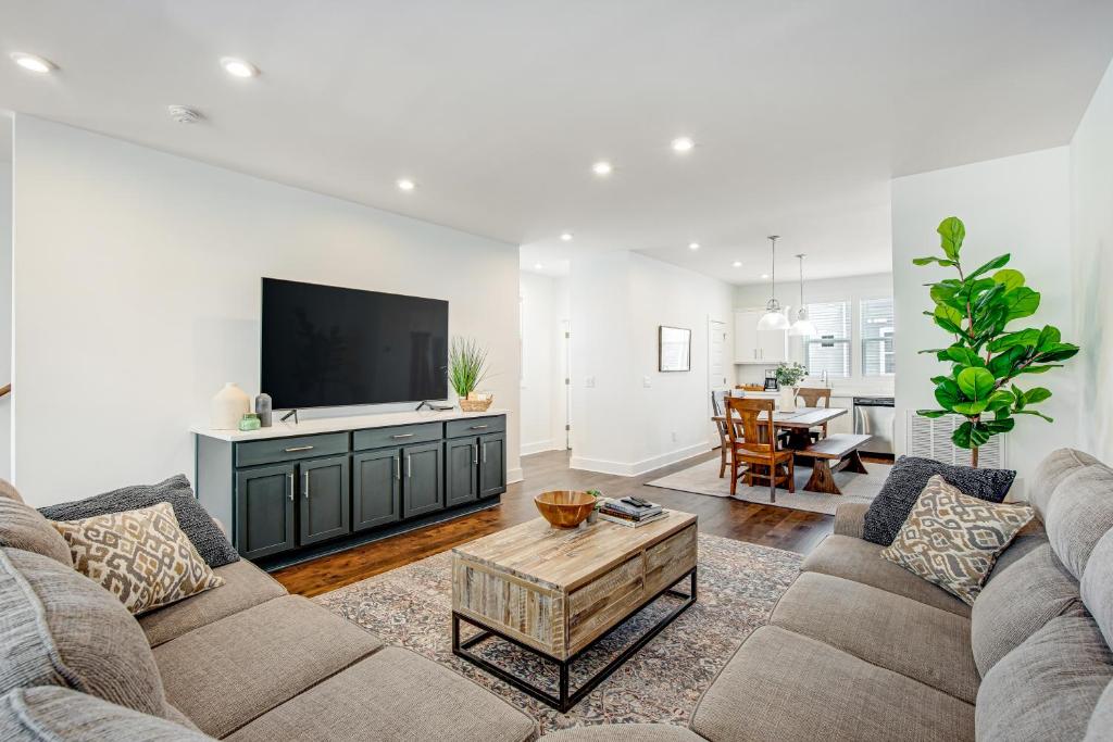 Creative Way Village - Nashville Holidays, Nashville