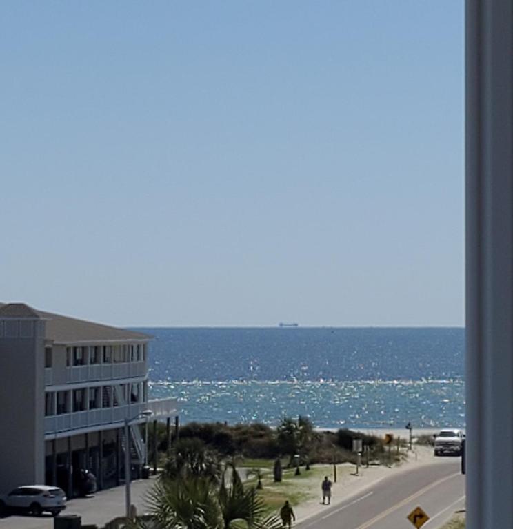 Ocean Walk 5302- Beach is Calling, Oak Island