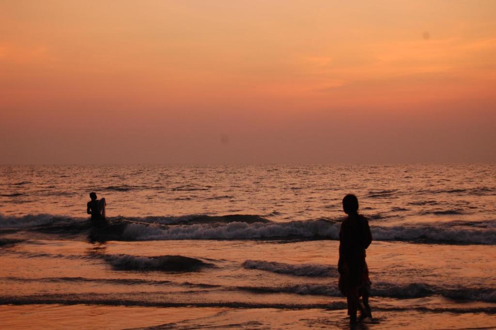 Shore Beach Homestay photo