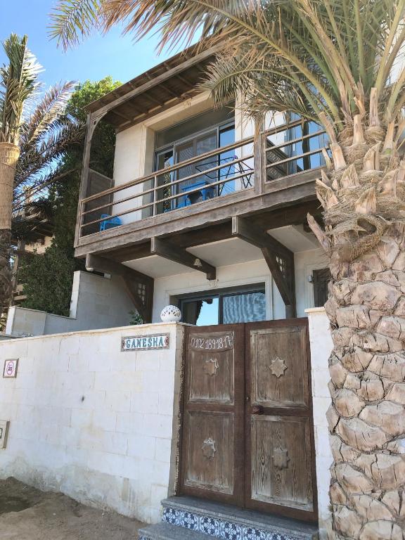 Ganesha.Beach apartment photo