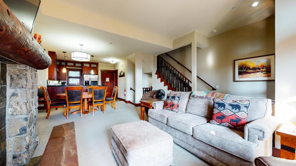 Juniper Crest 6 Apartment, Mammoth Lakes