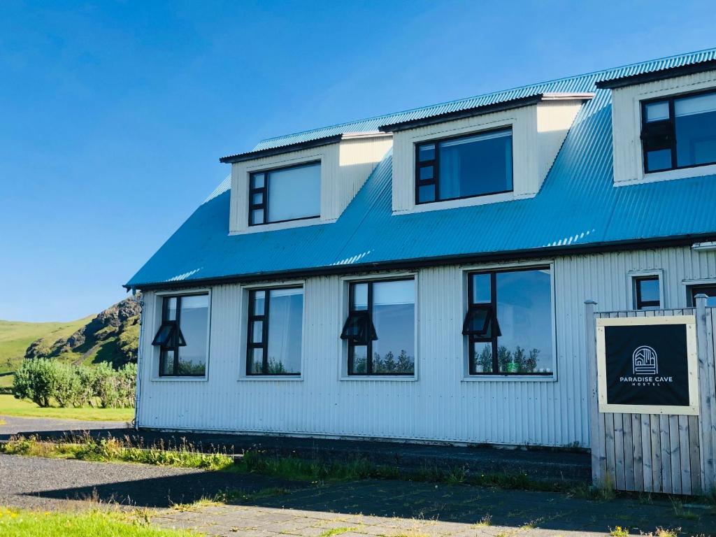 Paradise Cave Hostel & Guesthouse photo