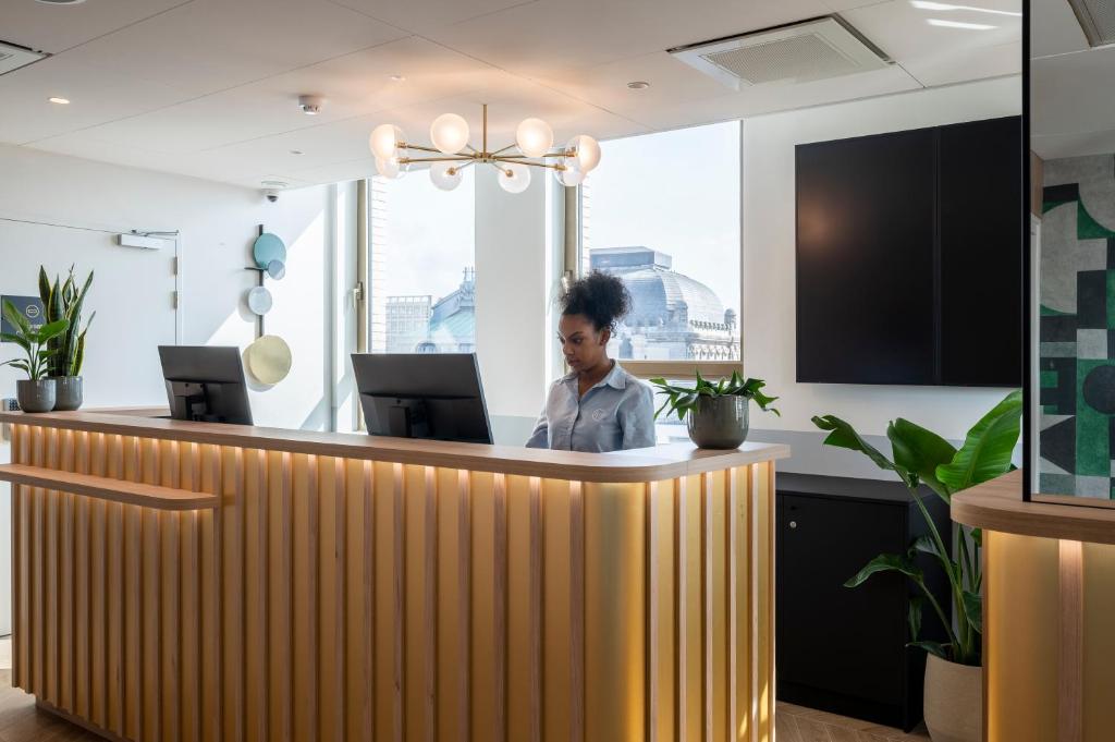 B&B Hotel Antwerpen Centrum photo