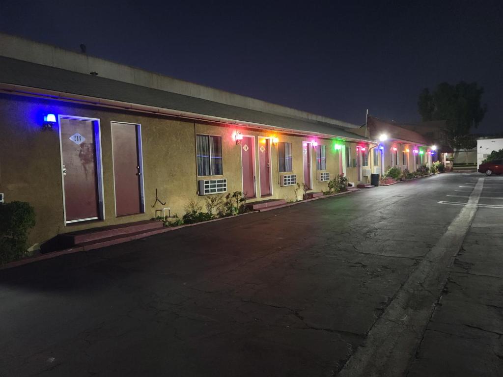 Deluxe Motel, Los Angeles Area photo