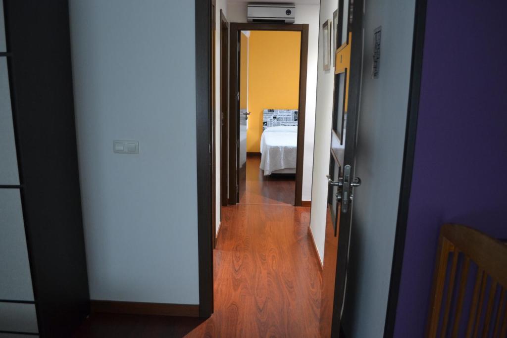 Apartamento Acueducto, tres dormitorios y parking gratis photo