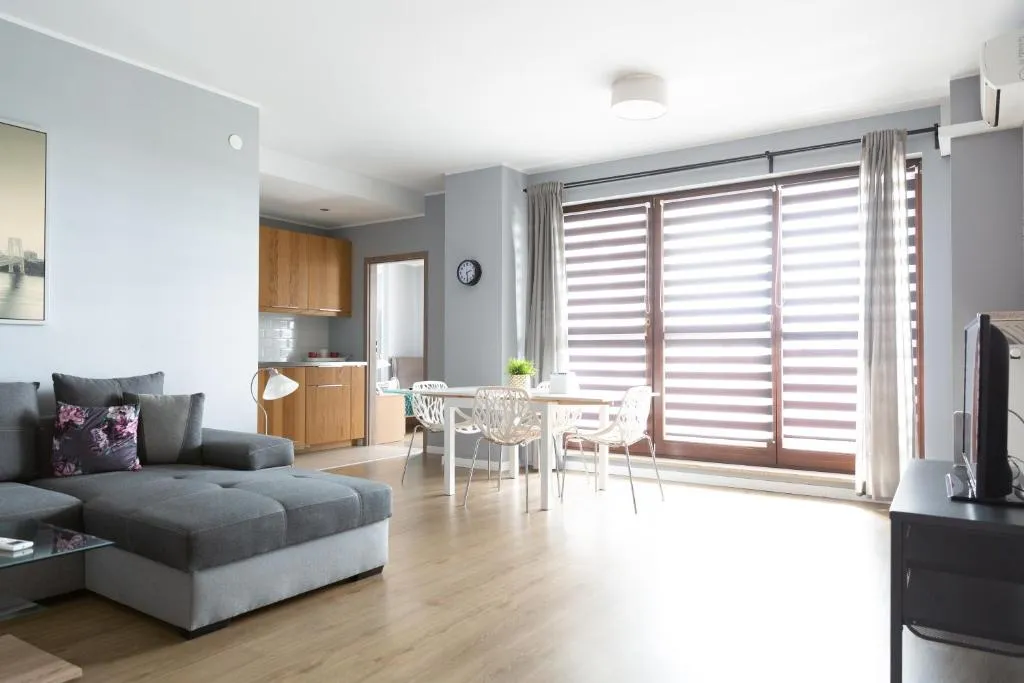 RENTTNER Apartamenty, Hotel in Warschau