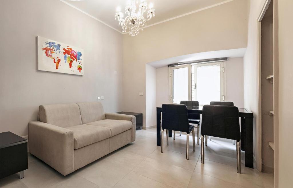 Vatican Welc-Home - 5