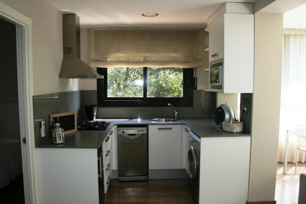 Montseny Suites & Apartments 외관