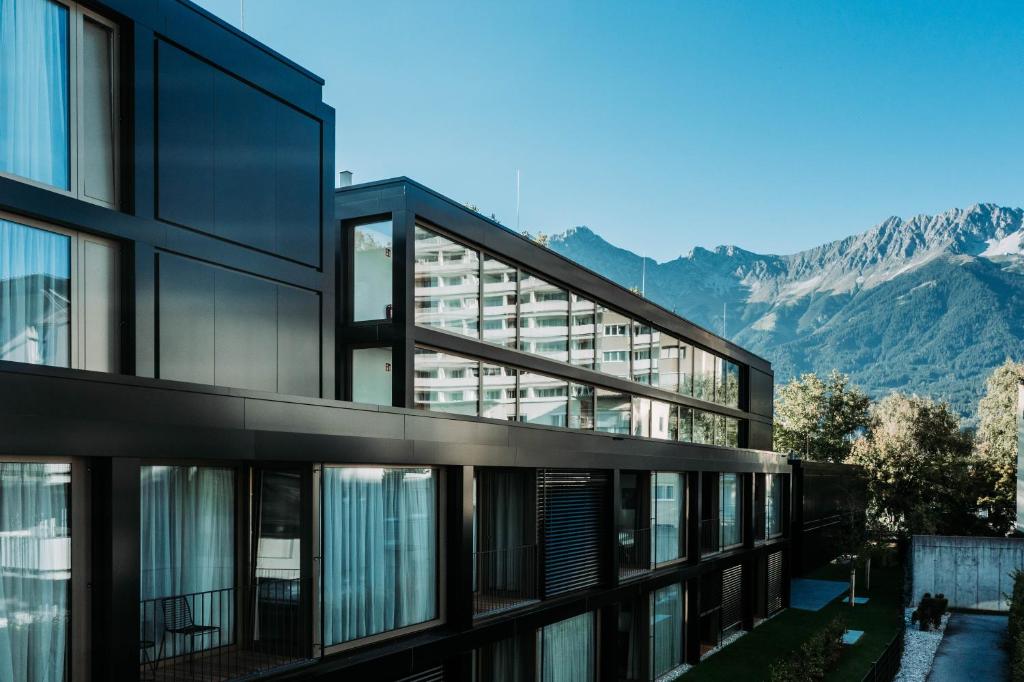 Blackhome Innsbruck City South I contactless check-in - 2