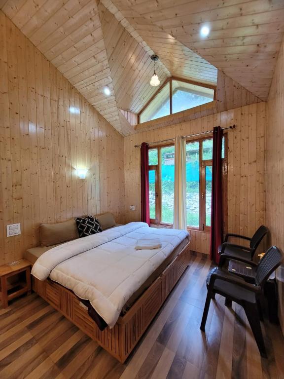 Peekaboo Stays — Hotel in Jibhi