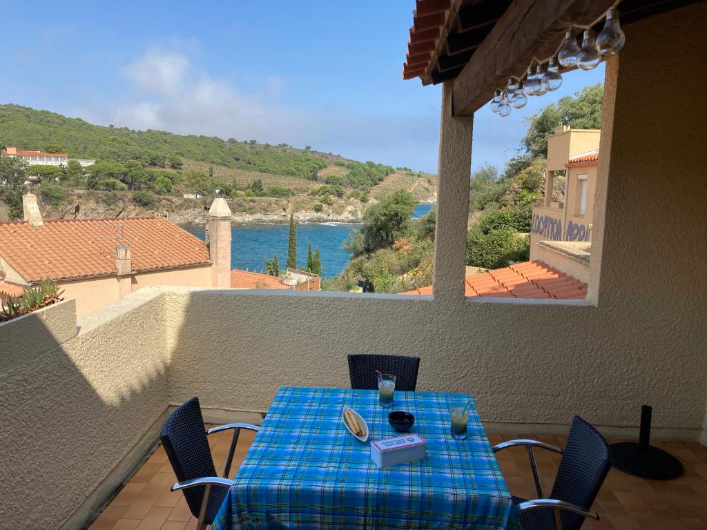 T3 PIEDS DANS L'EAU CLIM WIFI TERRASSE VUE MER - 1