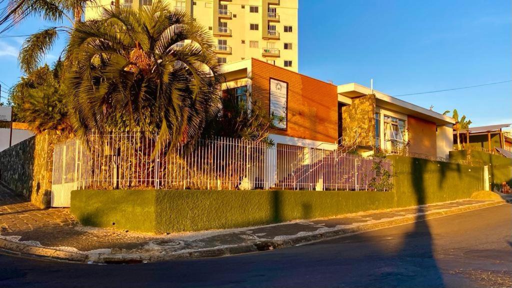 Nova Pousada Consulado — Hotel in Ponta Grossa