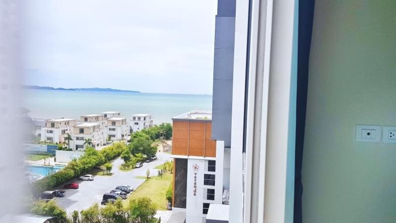 Veranda Residence Pattaya by IN photo
