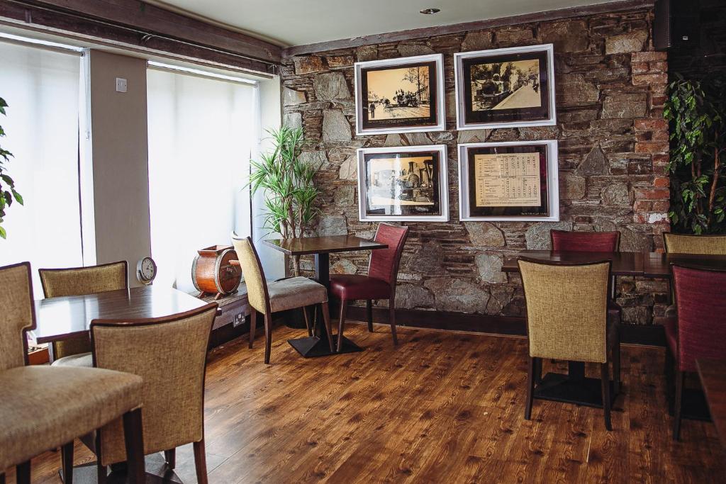 Muskerry Arms Bar and B&B photo