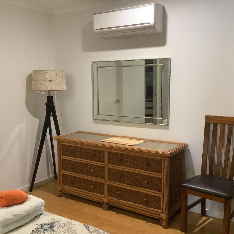 Oceanview Apartment photo