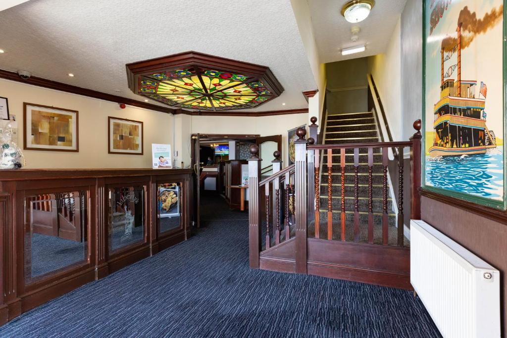 Best Price on The Caledonian Tower Hotel in Blackpool + Reviews!