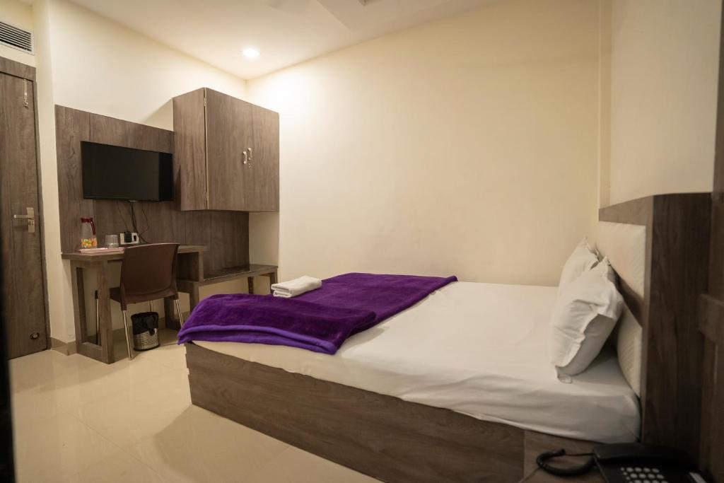 Hotel Anmol Era photo
