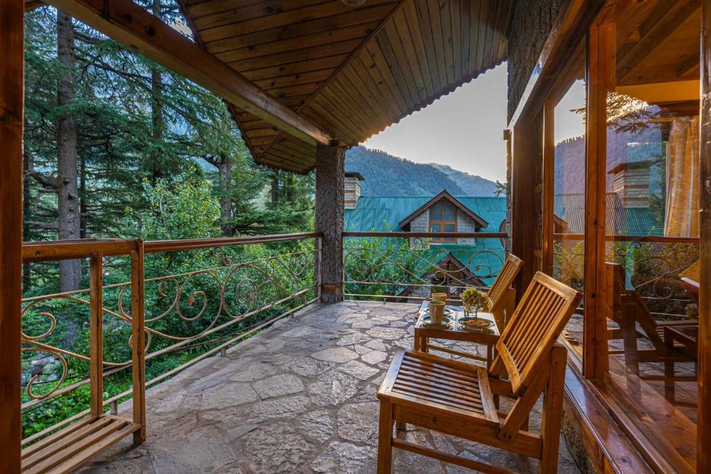 StayVista at Casa Bella Vista photo
