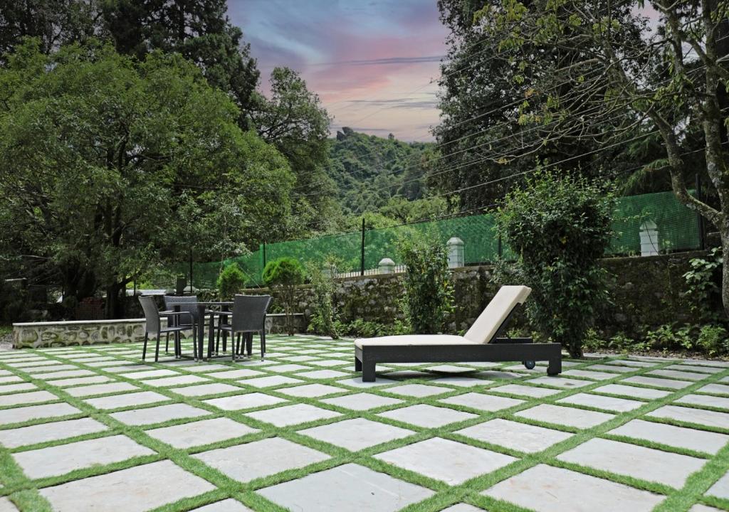 Stanley House-2 BHK Heritage Home+garden, Nainital — Hotel in Nainital