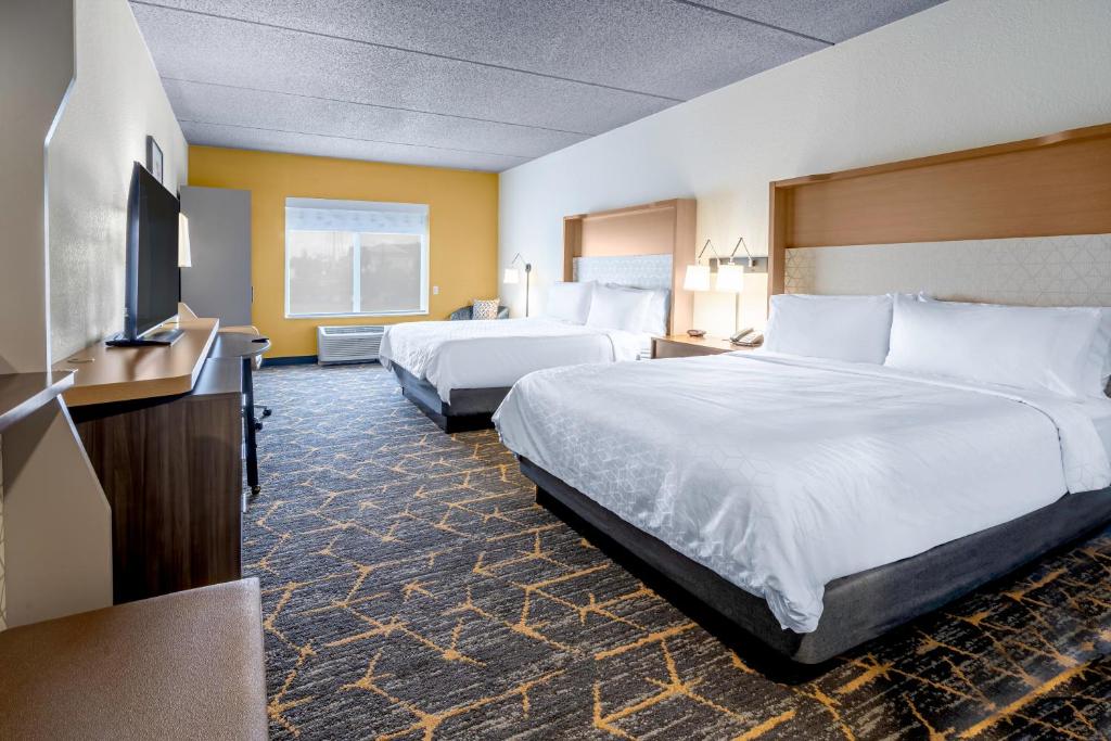 Holiday Inn Hotel And Suites Wausau-Rothschild By IHG