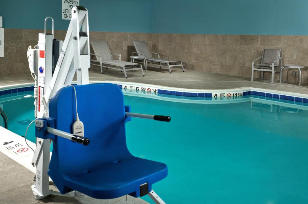 Holiday Inn Express Buffalo NE - Lockport photo