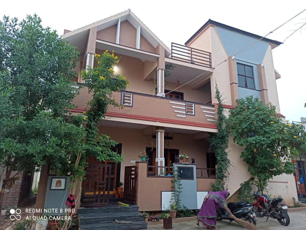 Evergreen home stay
