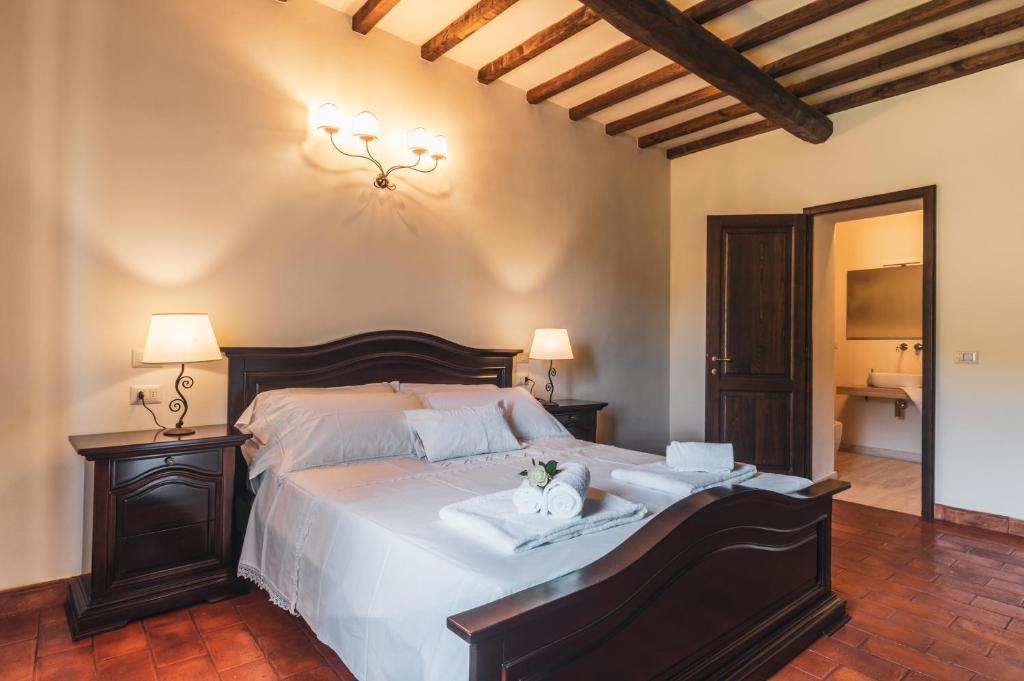 Paradiso di Cacuci - Traditional Tuscan Vineyard & Villa photo