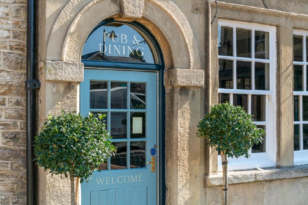 The Kings Arms Hotel photo