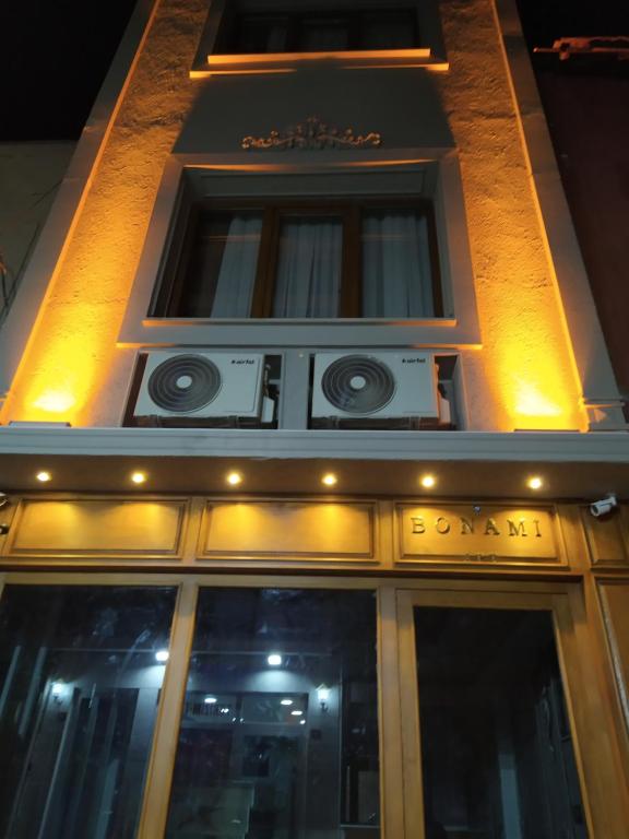 BoNaMi Hotel — Hotel in İstanbul