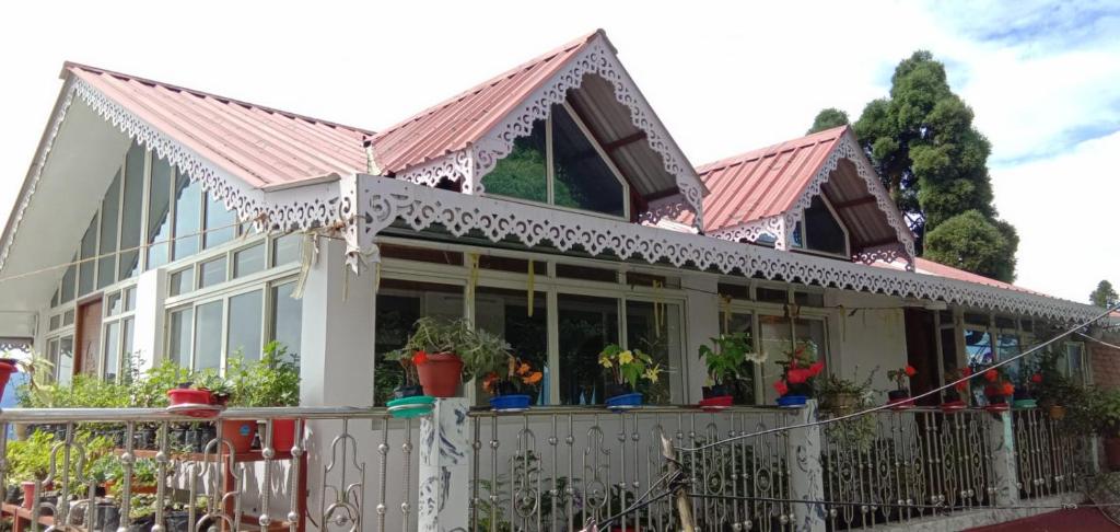 RISE N SHINE HOMESTAY — Hotel in Darjeeling