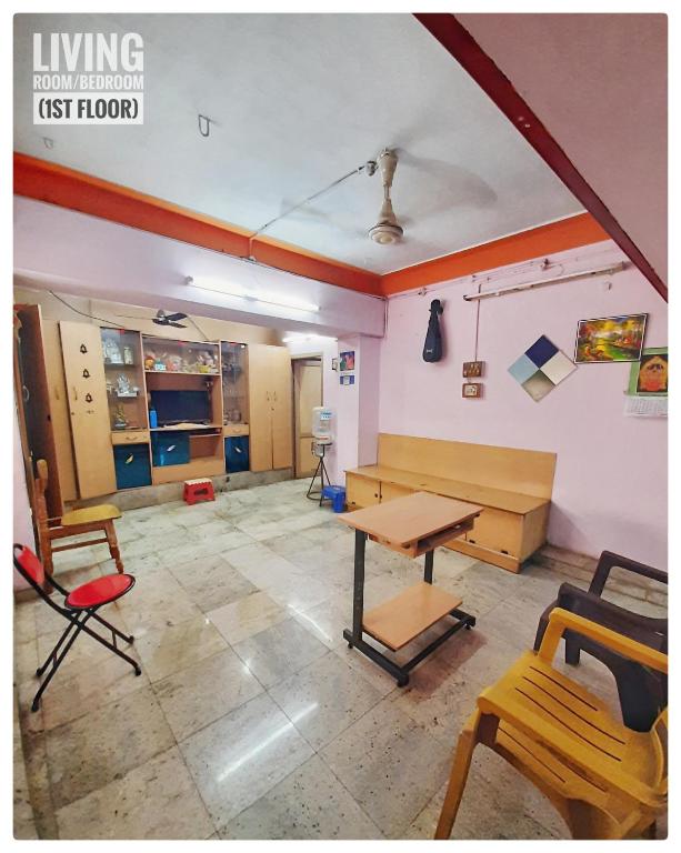 Bathey's Home Stay