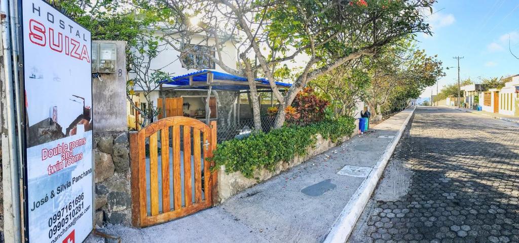 Hostal Suiza — Hotel in Galapagos