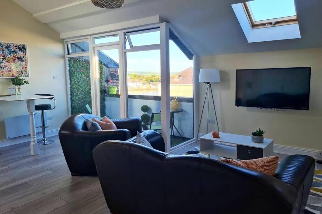 Number 10, Dungarvan