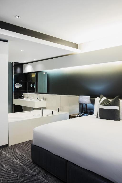 The Capital 15 on Orange Hotel & Spa — Hotel rooms in Cape Town, Western Cape