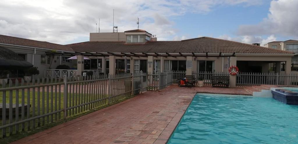 Hermanus Beach Club - Le Maree House 18 photo