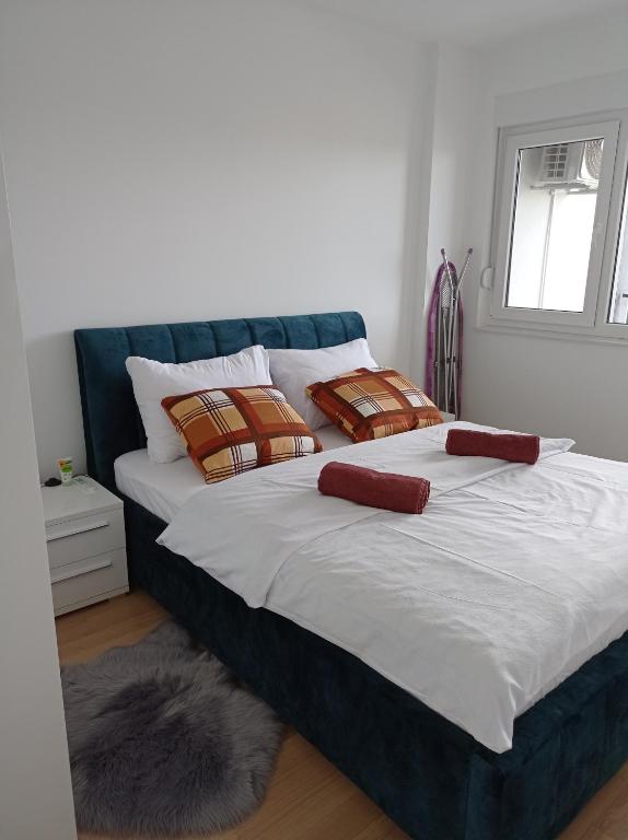 Apartment M & N - 4