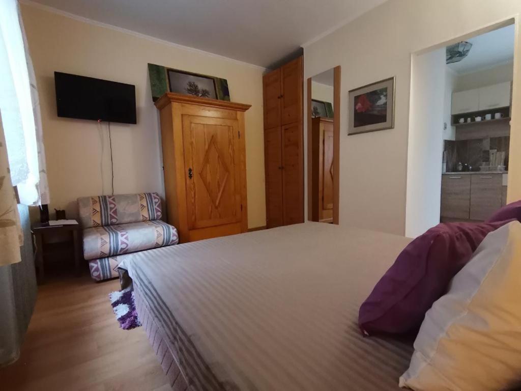 Sandrea Studio Apartment - 4