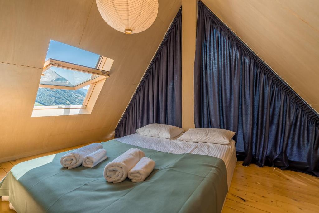 Kazbegi Targmani Cottages photo