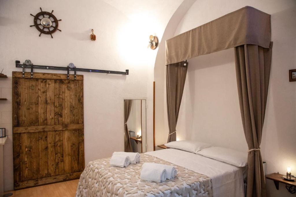 La tana dei pirati — Hotel in Naples