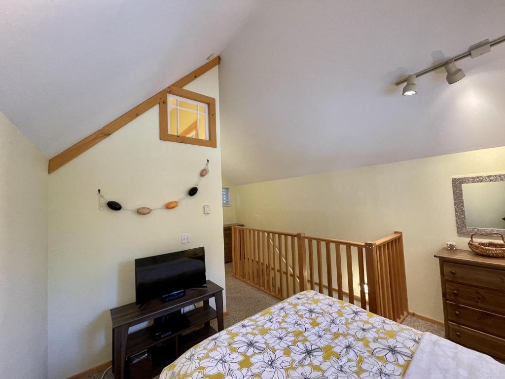 Sea Star Cabin - Cute & Central Location! photo