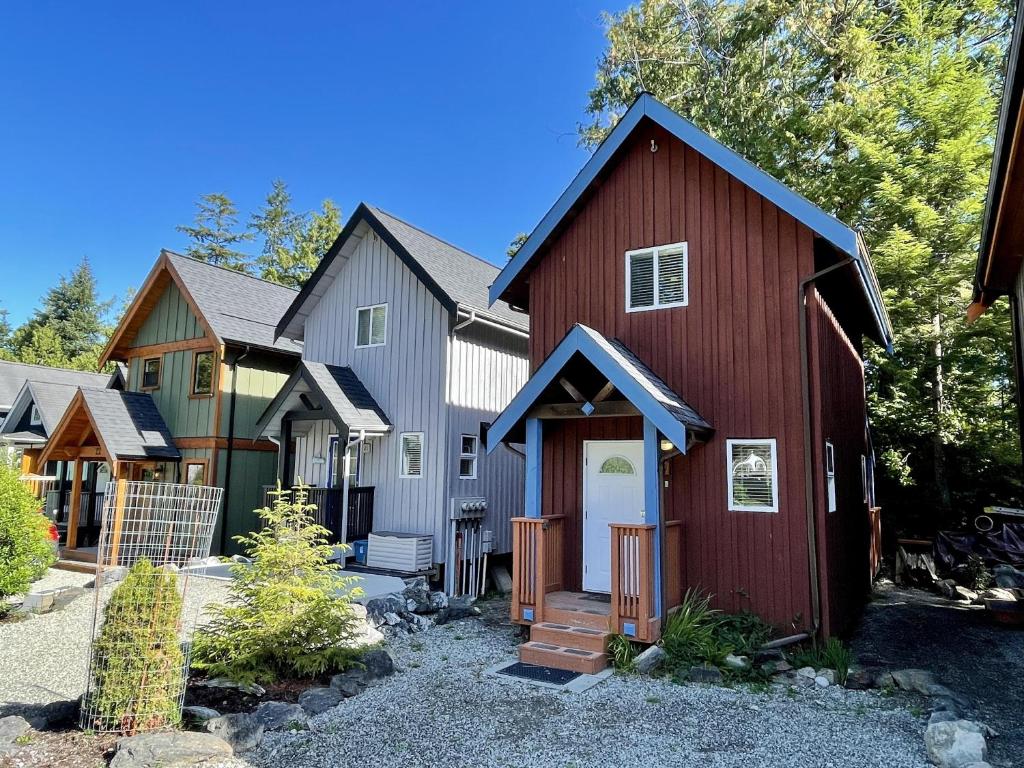 Sea Star Cabin - Cute & Central Location! photo