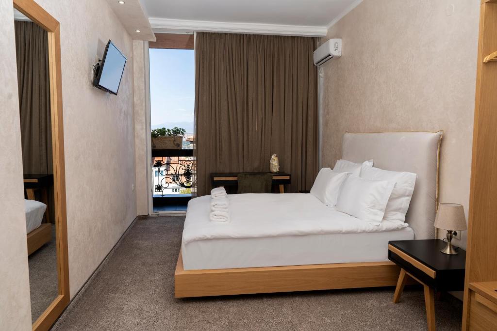 Hotel CITY Petrich photo