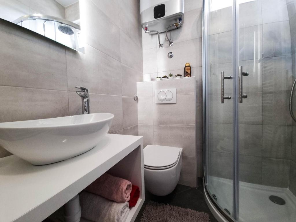 Apartment Apex penthouse self chack-in photo