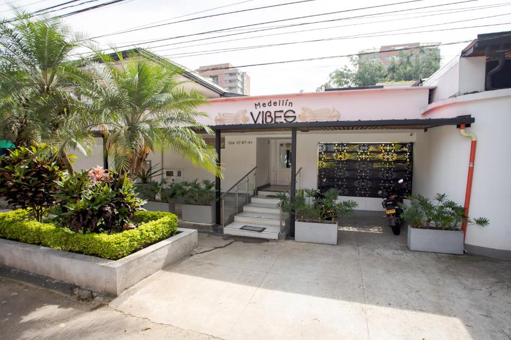 Medellin Vibes Hostel photo