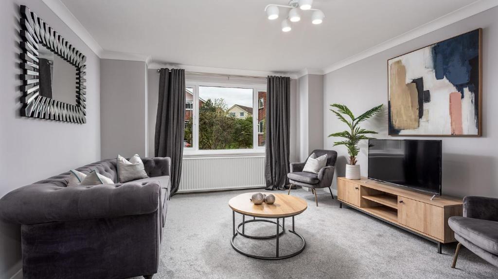 Leeward House - Donnini Apartments, Ayr